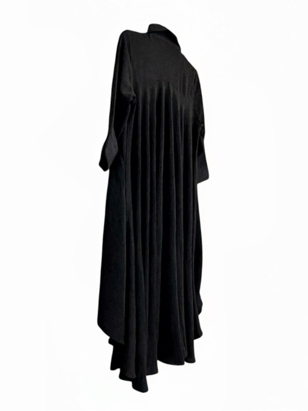 Elegant Black Maxi Dress with Pleated Back - Picture 3 of 12